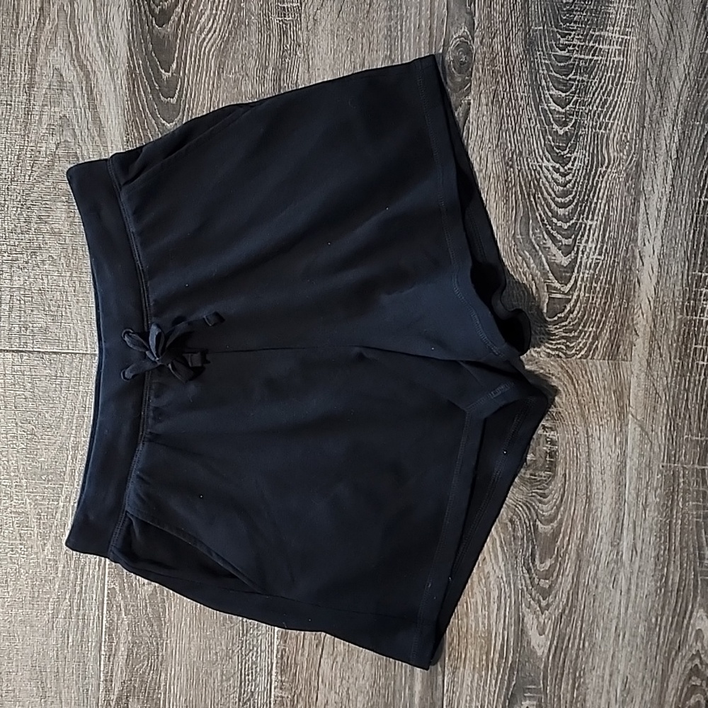 🦇 Old Navy Black Athletic Shorts 🦇